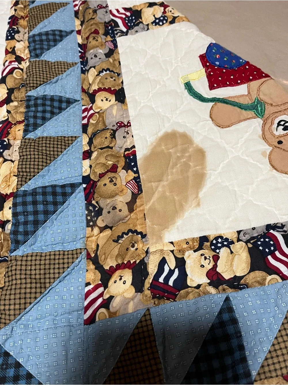 Vtg  Americana Bear Patchwork Quilt Throw Lap Blanket Cottagecore 48 x 57